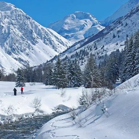 Cosy 2-4 Pers Avec Terrasse, Parking Et Wifi A Champagny-en-vanoise - Fr-1-638-8 *