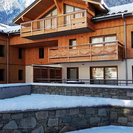 Cosy 2-4 Pers Avec Terrasse, Parking Et Wifi A Champagny-en-vanoise - Fr-1-638-8 Apartment