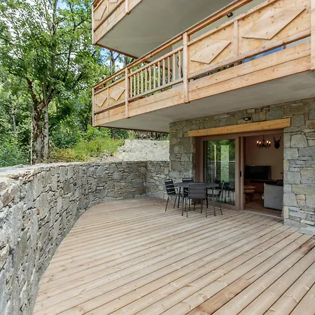 Cosy 2-4 Pers Avec Terrasse, Parking Et Wifi A Champagny-en-vanoise - Fr-1-638-8 Apartment La Plagne
